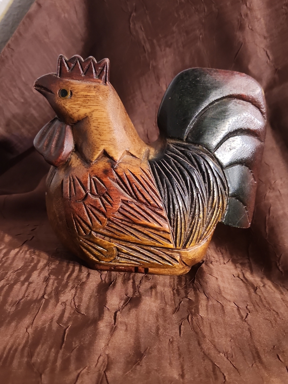 Hand-Carved Wooden Rooster Sculpture - Brown and Black